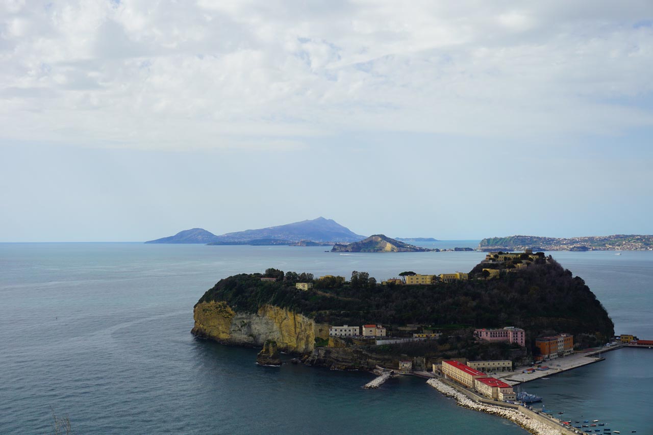Nisida e il Golfo di Pozzuoli