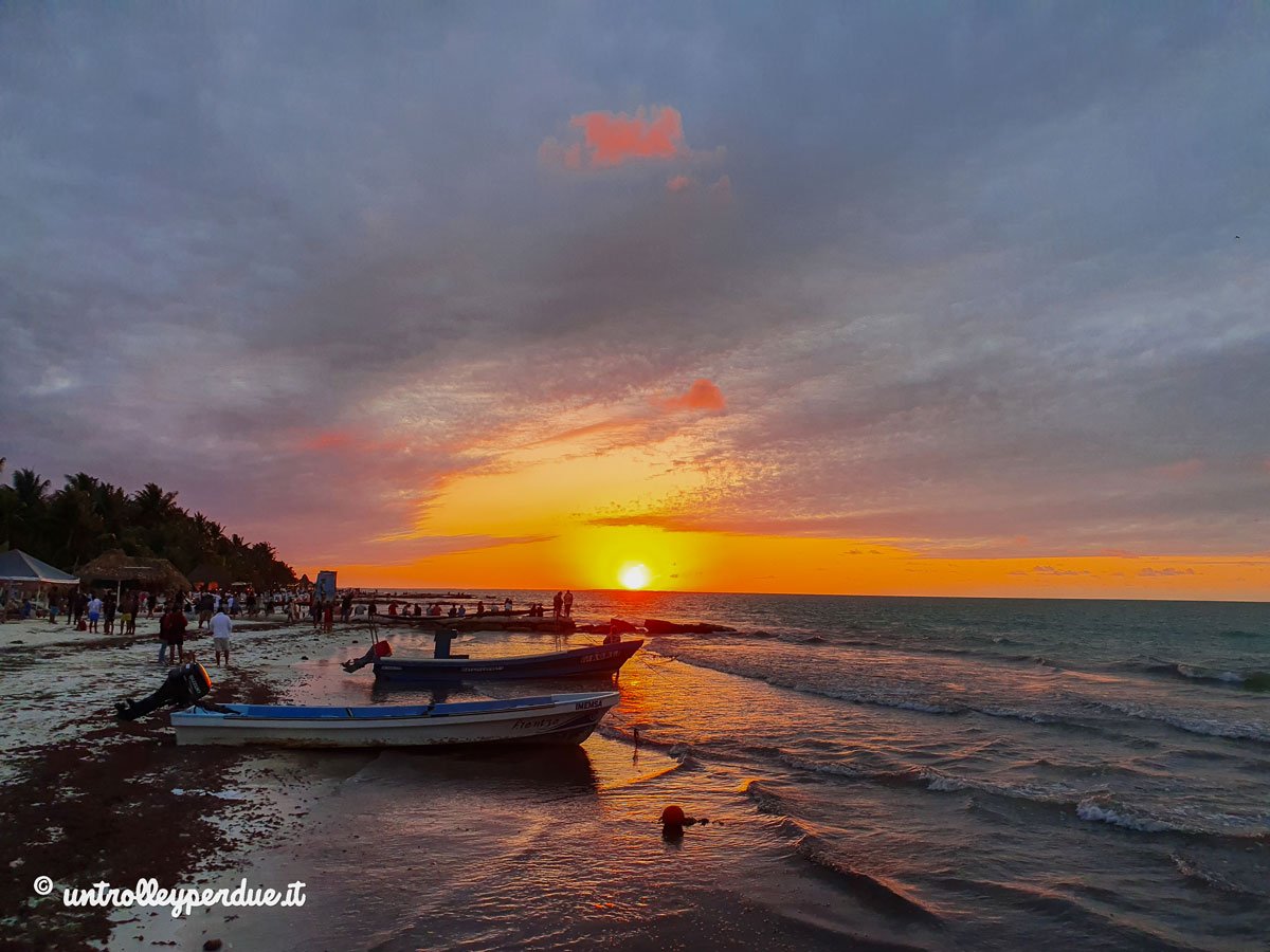 tramonto a holbox messico