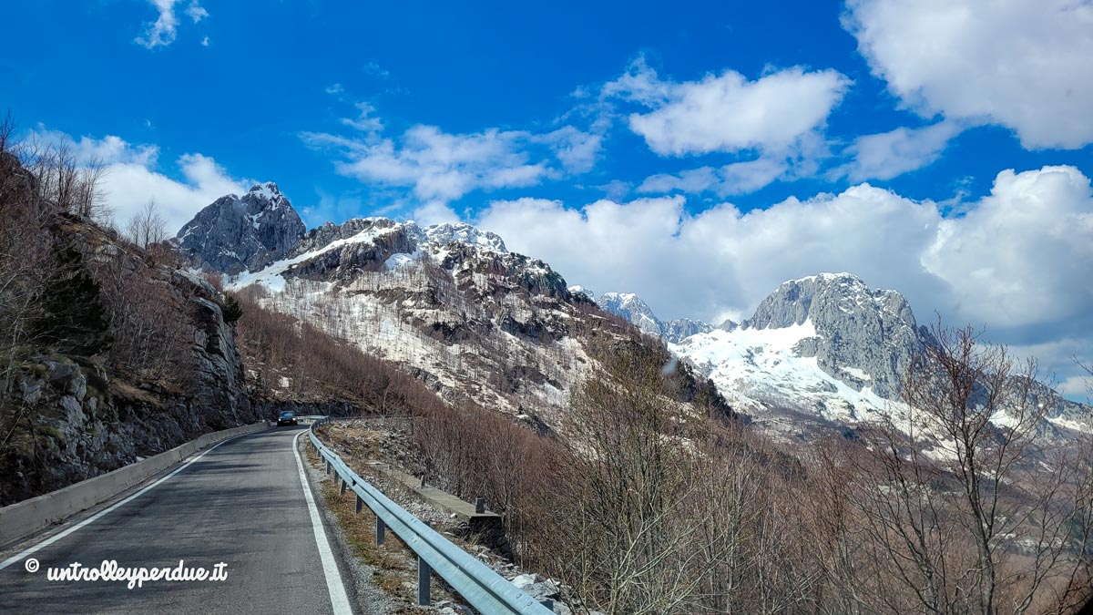 strada per theth albania