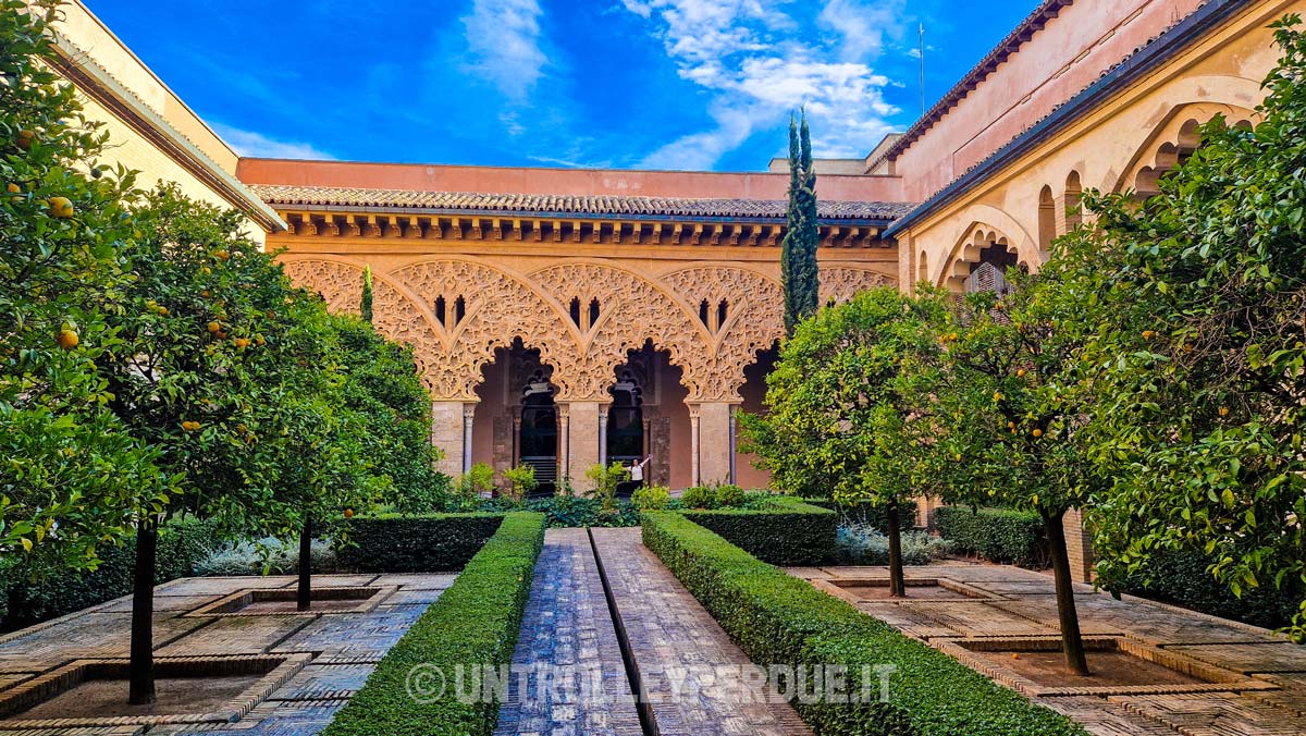 palacio de la aljaferia saragozza