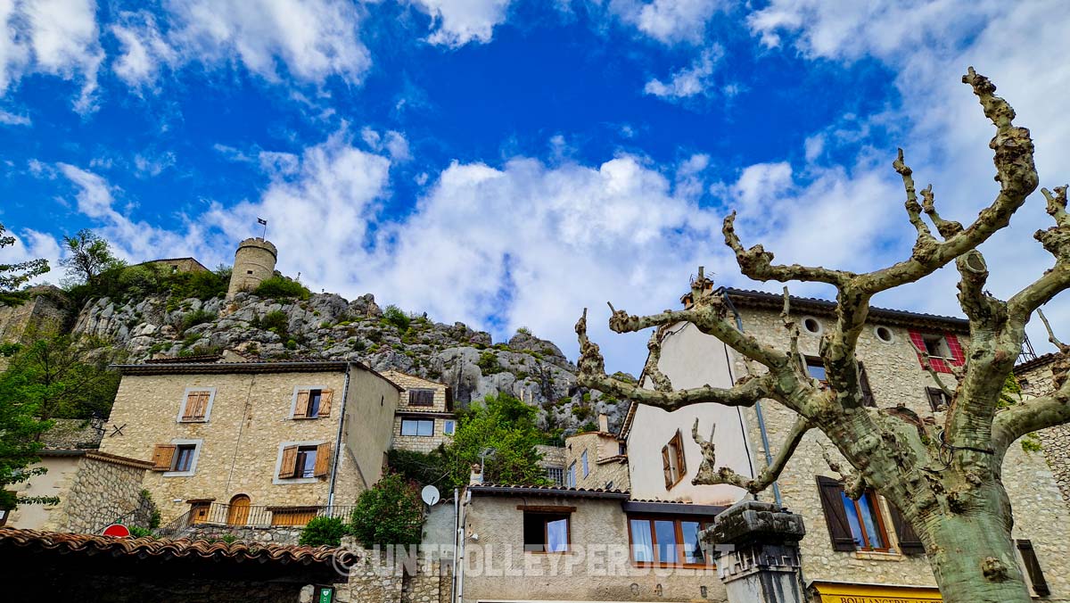 villaggi gole del verdon