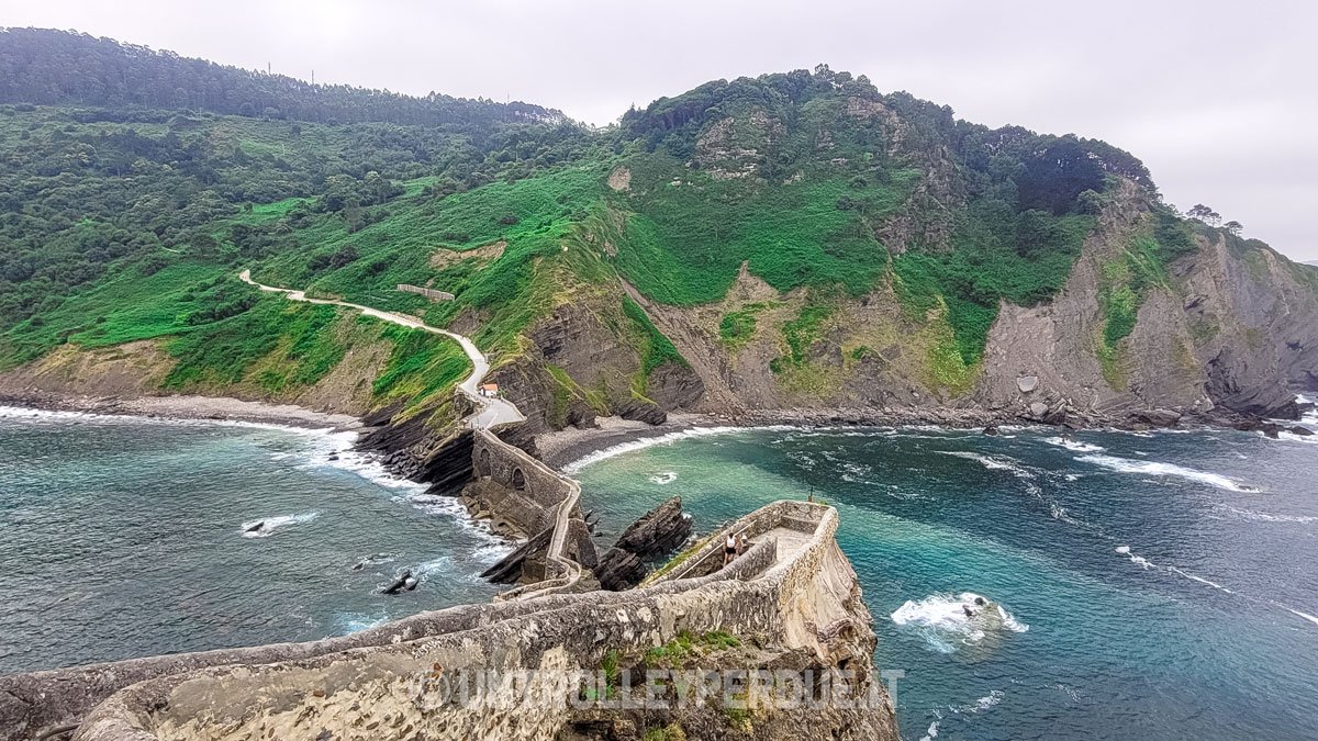 trekking gaztelugatxe