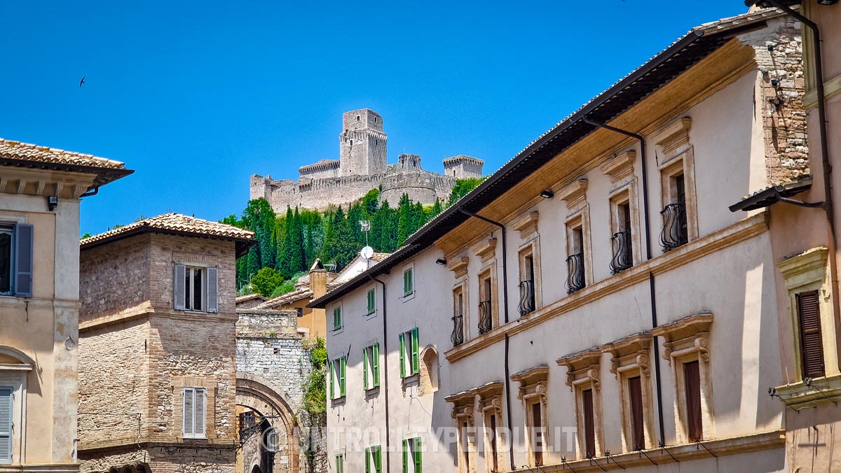 assisi cosa vedere