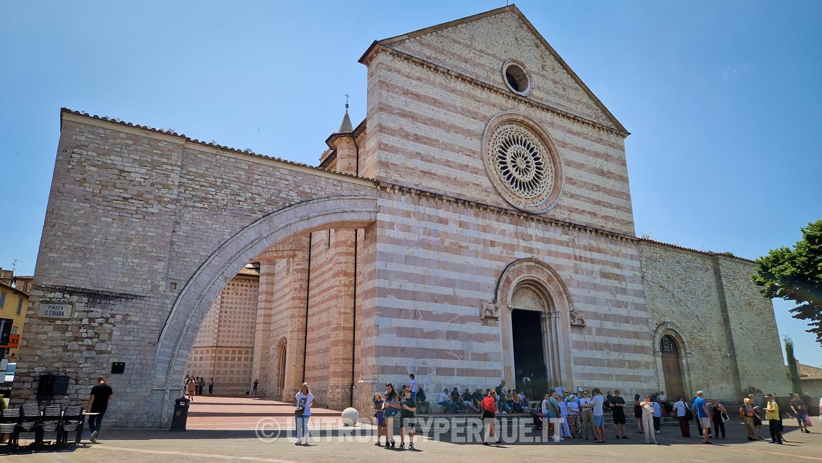 cosa vedere ad assisi