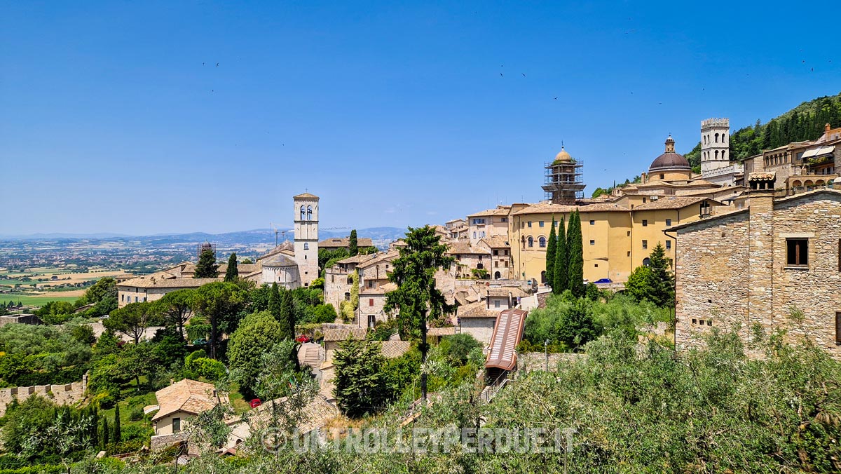 veduta di assisi