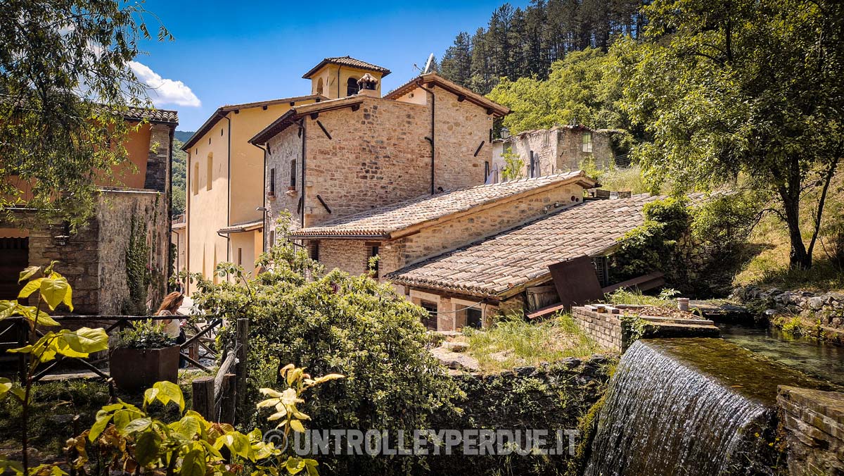 rasiglia umbria
