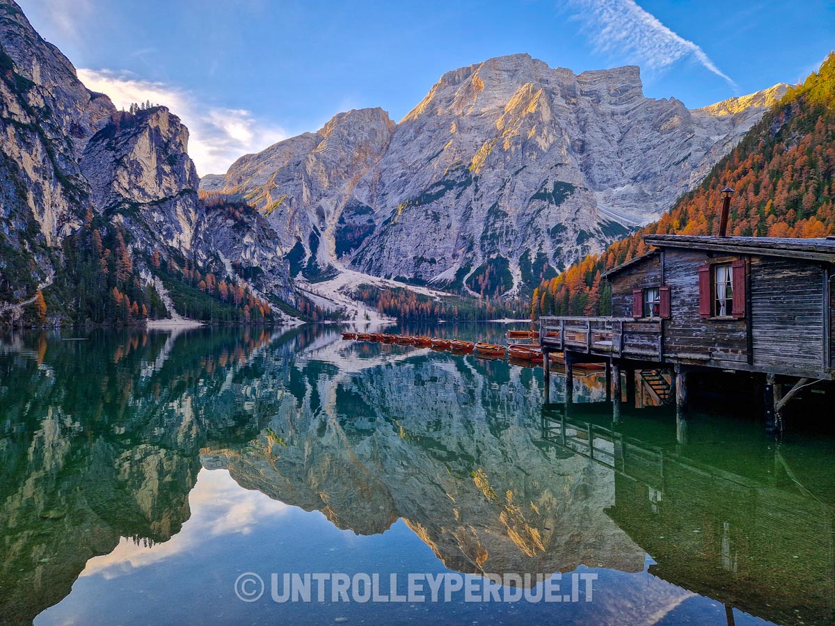 pattinare sul ghiaccio al lago di braies