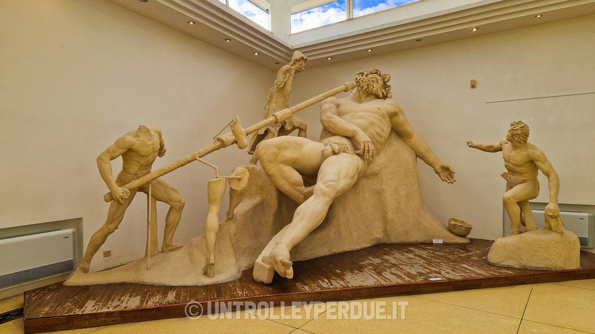 statua ulisse che acceca polifemo