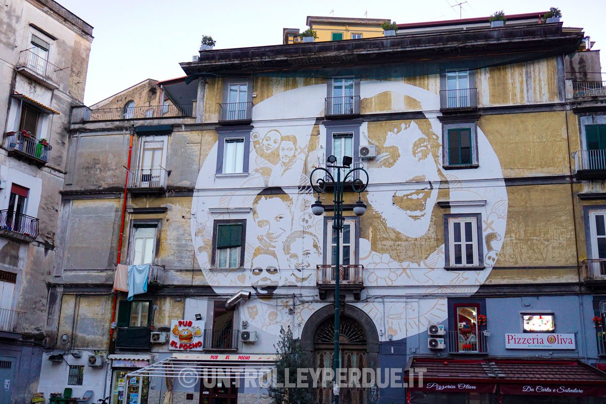 murale piazza sanità napoli