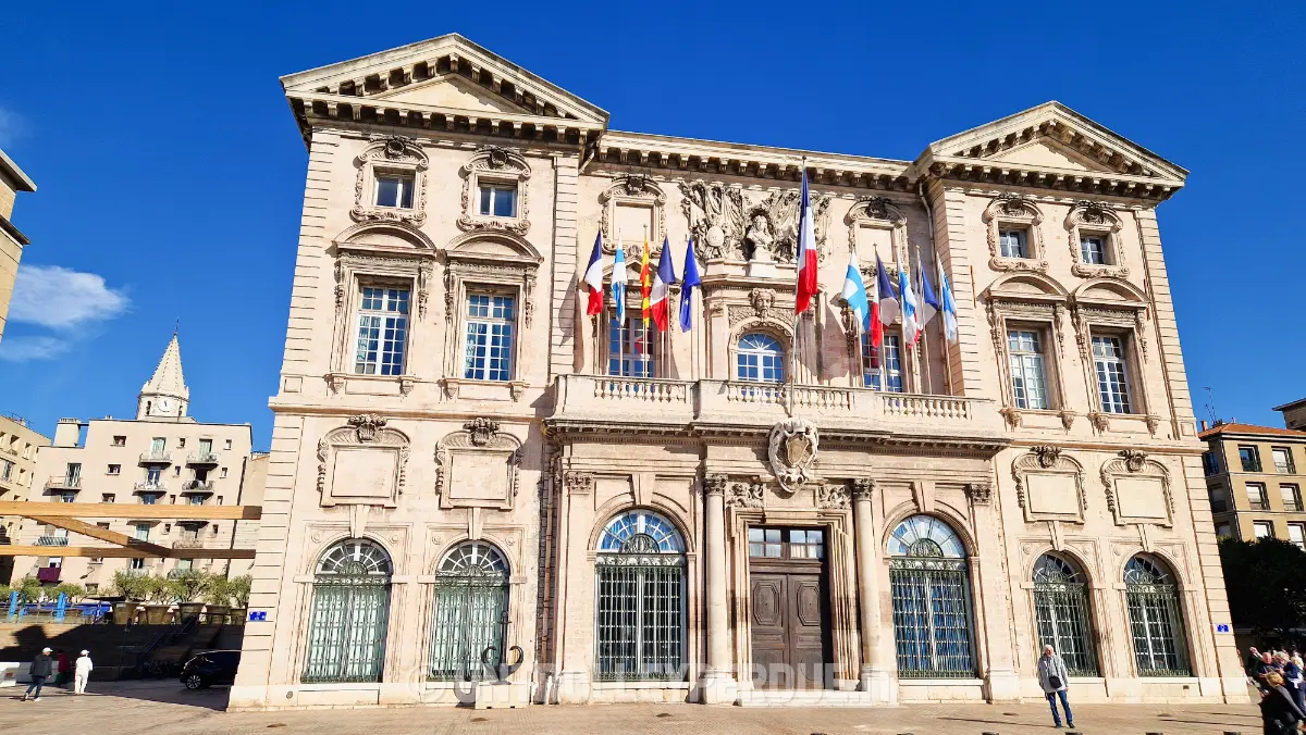 palazzo del municipio marsiglia