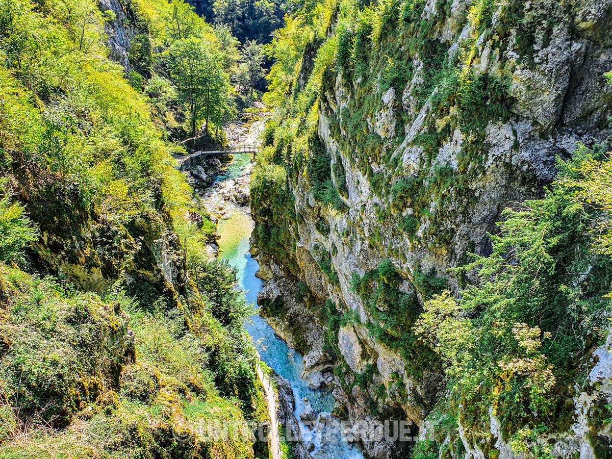 ponte del diavolo tolmin
