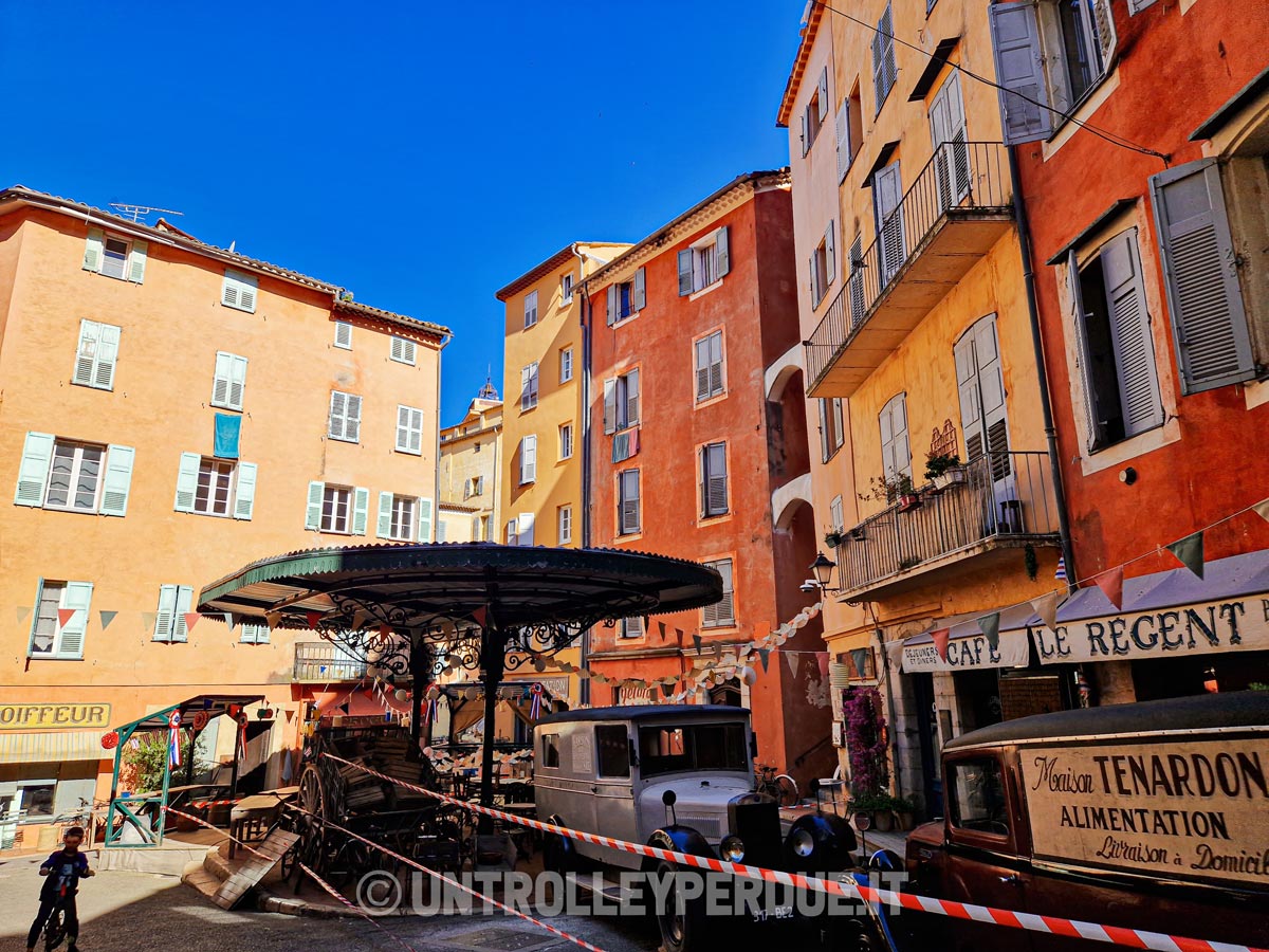 piazza degli artisti grasse