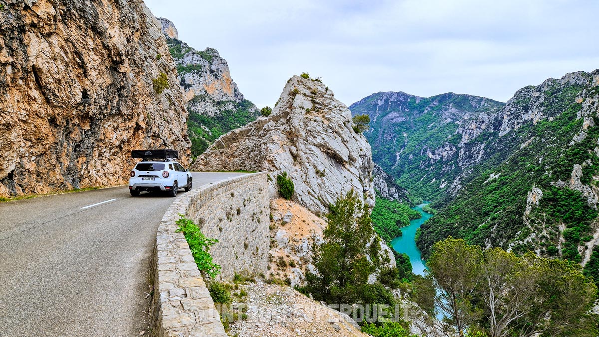 on the road in provenza