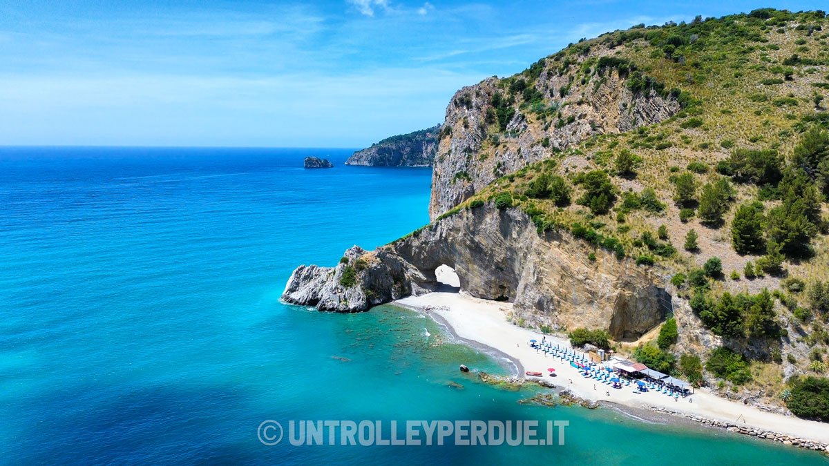 spiaggia arco naturale palinuro