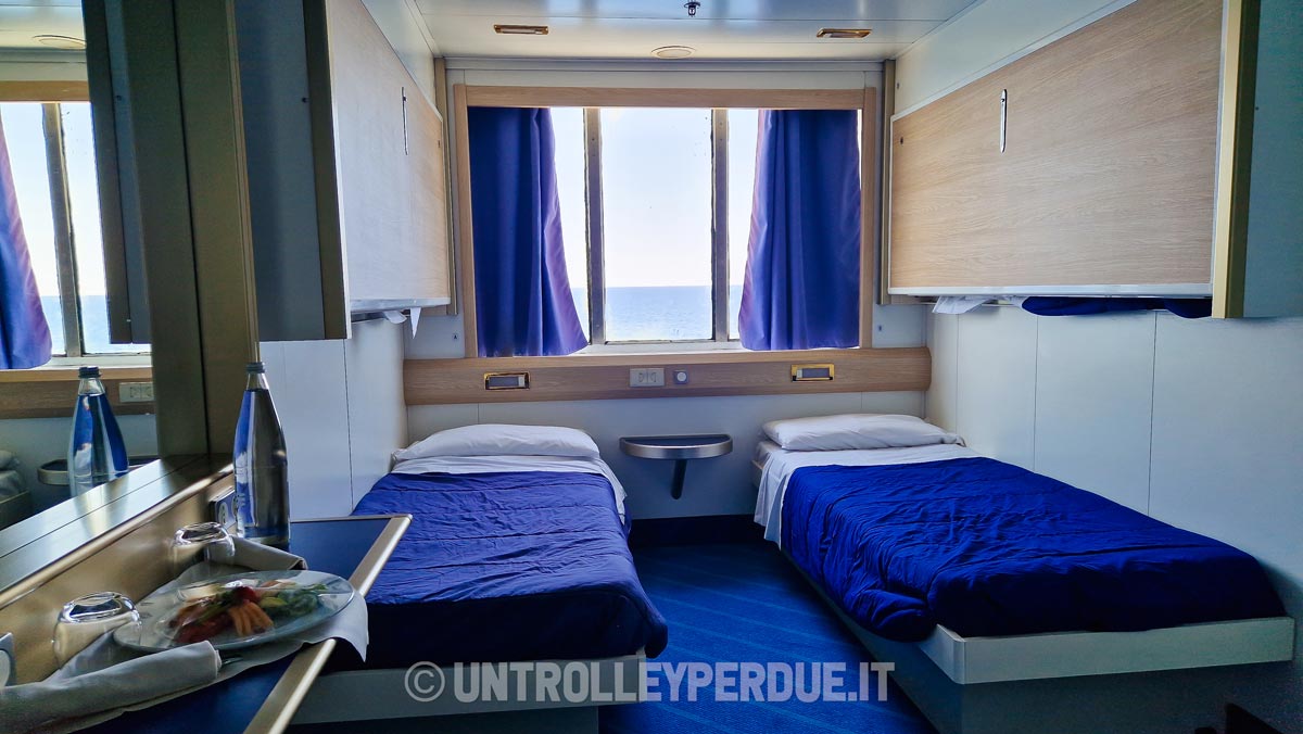 cabina traghetto sardegna