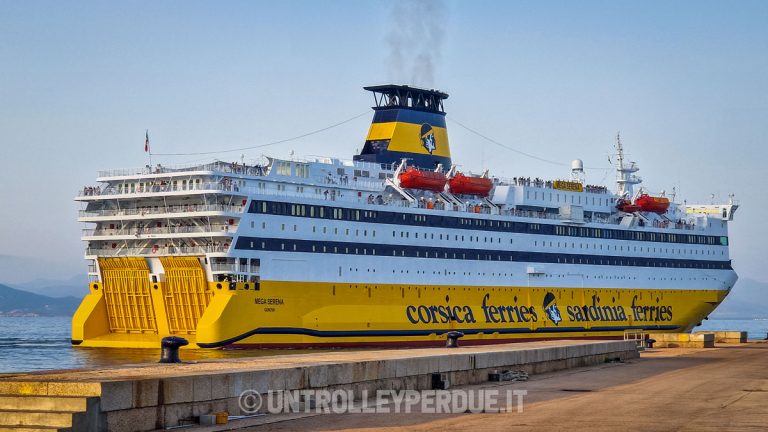 traghetti per la sardegna